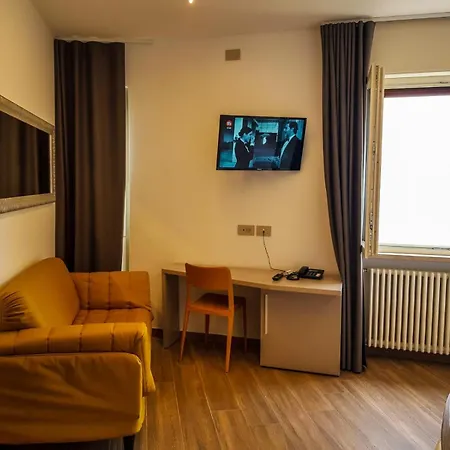 Hotell Pace Brenzone sul Garda